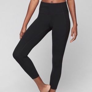 Athlete Salutation 7/8 Tight in Black, Petite XS